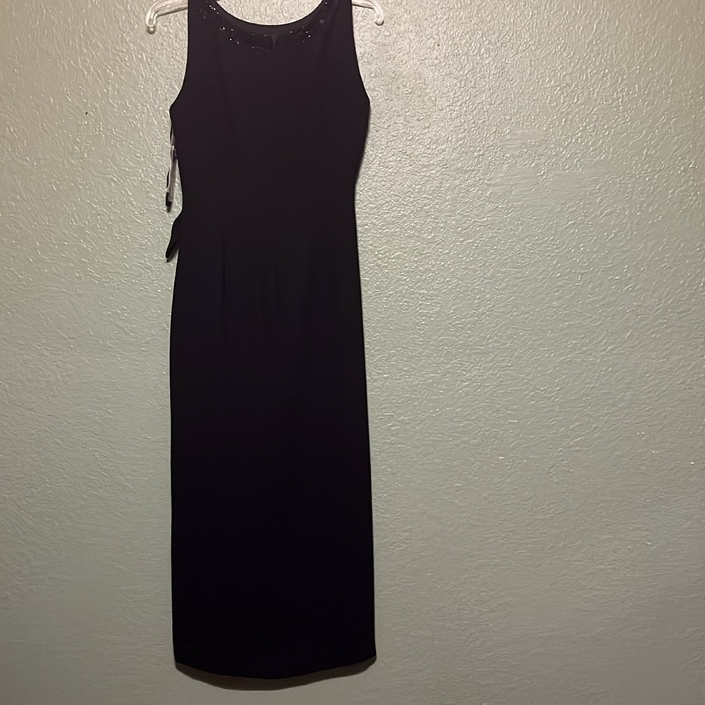 New Elegant Semi formal black dress • sleeveless beaded neckline - Picture 8 of 10